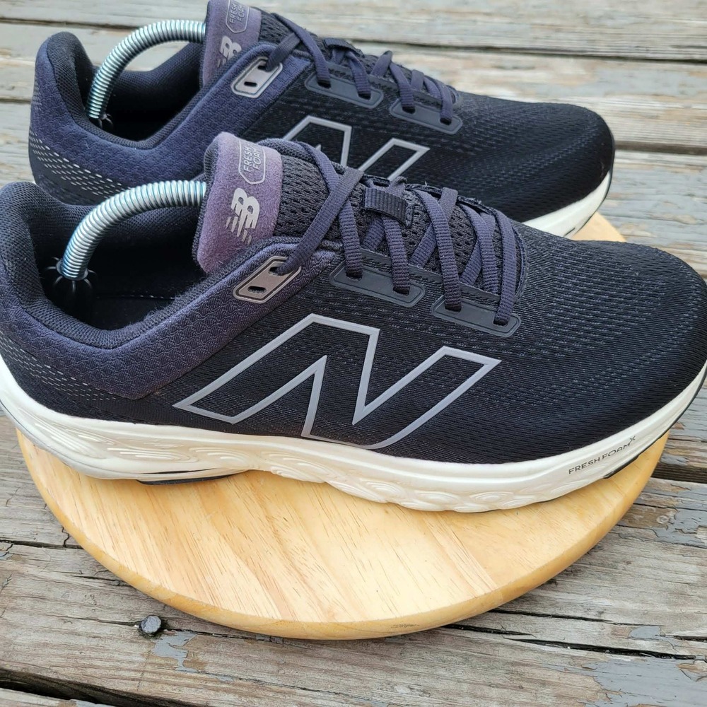 New Balance Fresh Foam X 860v14 Mens 11 US Black 4E Extra Wide M860K14 Sneakers